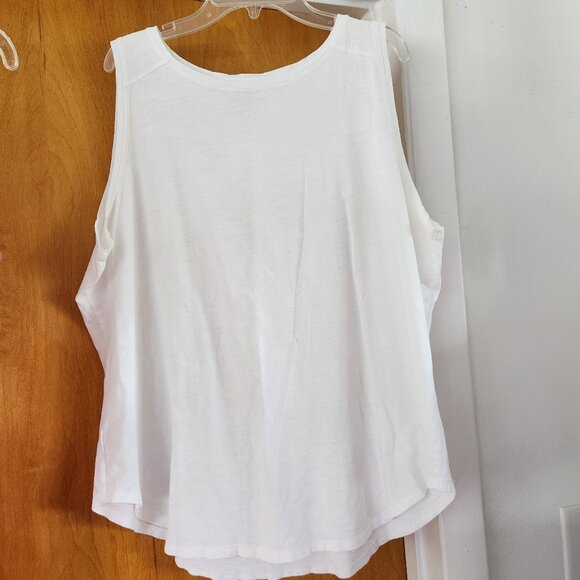 Lot of 5 Loft and Ann Taylor Tanks and Cami L and XL - Picture 4 of 11